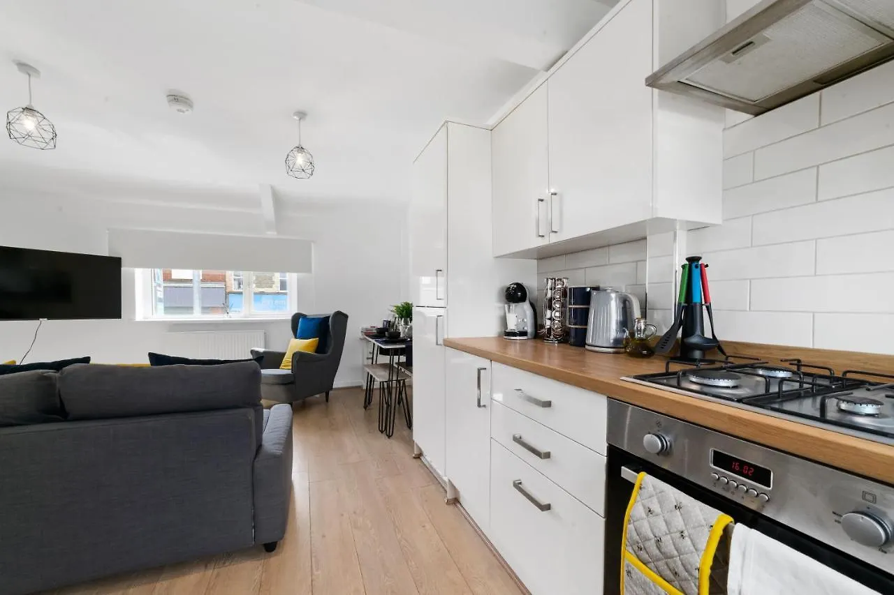 Village Cwtch Whitchurch 2 Bedroom Apartment Cardiff United Kingdom