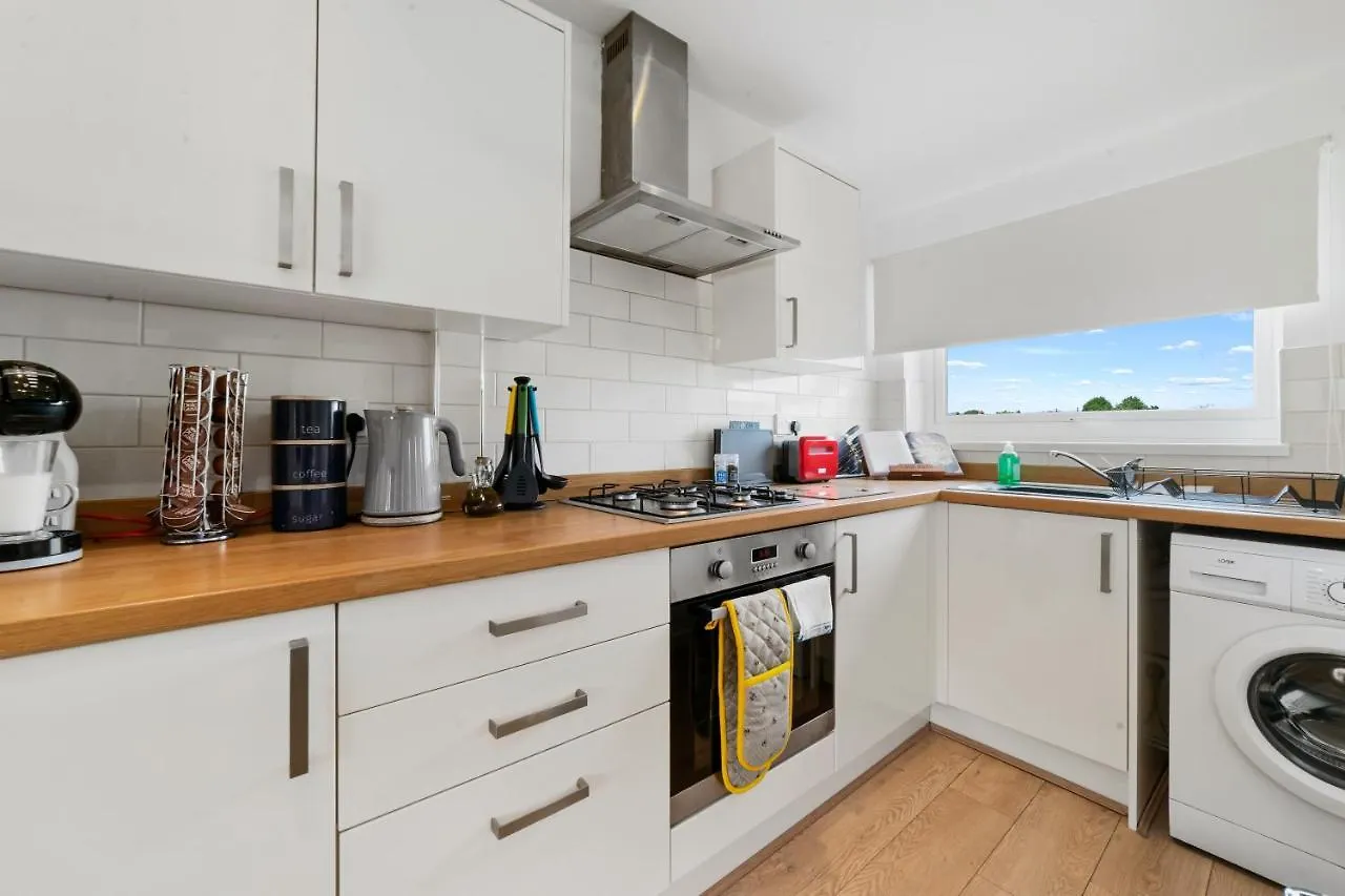 Village Cwtch Whitchurch 2 Bedroom Apartment Cardiff United Kingdom